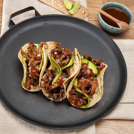 Tacos de Pulpo con Chipotle